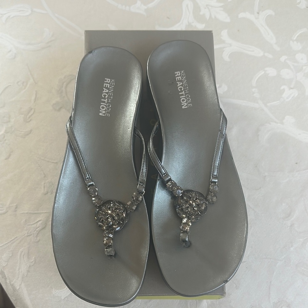 Kenneth Cole Reaction Women's Silver Sandals